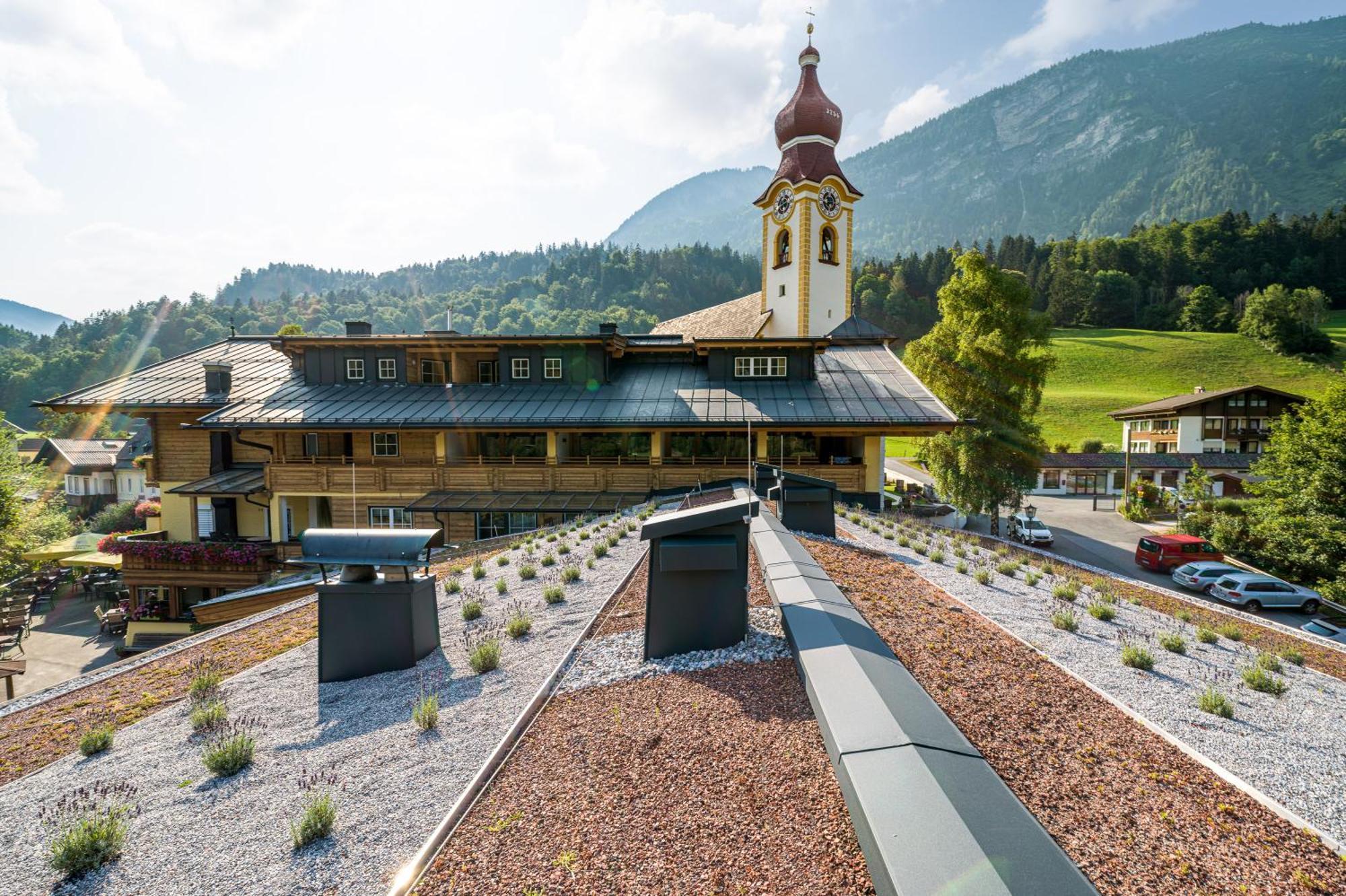 Landhotel Kirchenwirt Unken Exterior foto