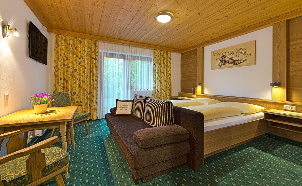 Landhotel Kirchenwirt Unken Quarto foto